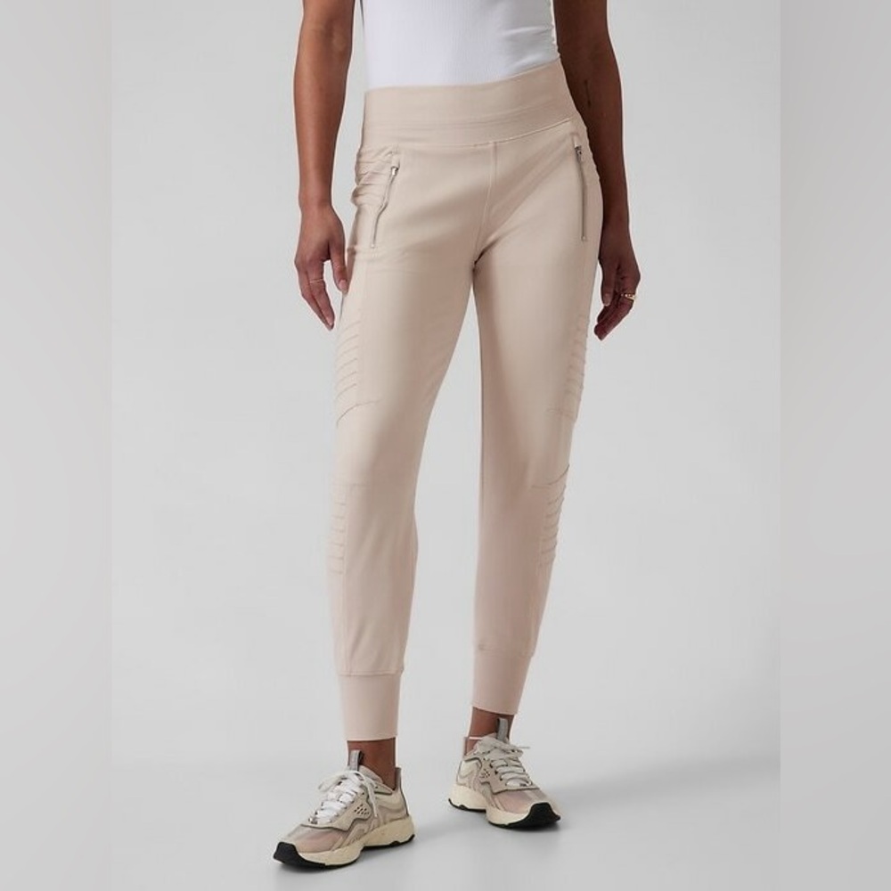 Athleta Venice Moto Jogger Abalone Bone M - Picture 2 of 8